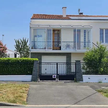 Belle Maison Avec Jardin Rdc T3 De 70M2 Vacances Ou Cure Thermale Rochefort Buitenkant foto